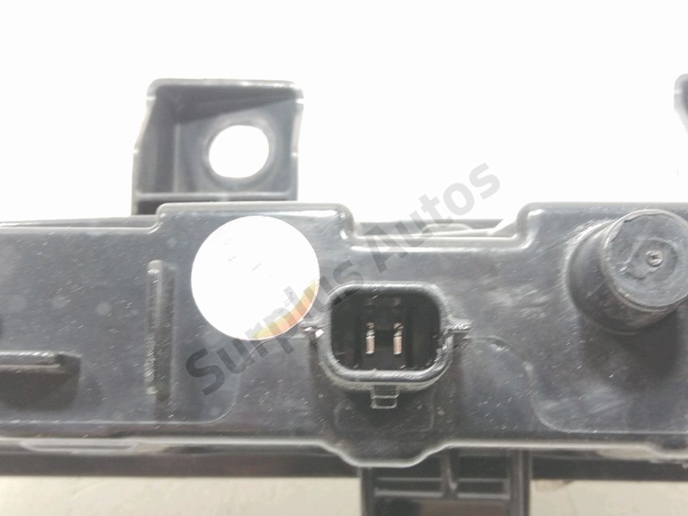 Feu diurne avant gauche