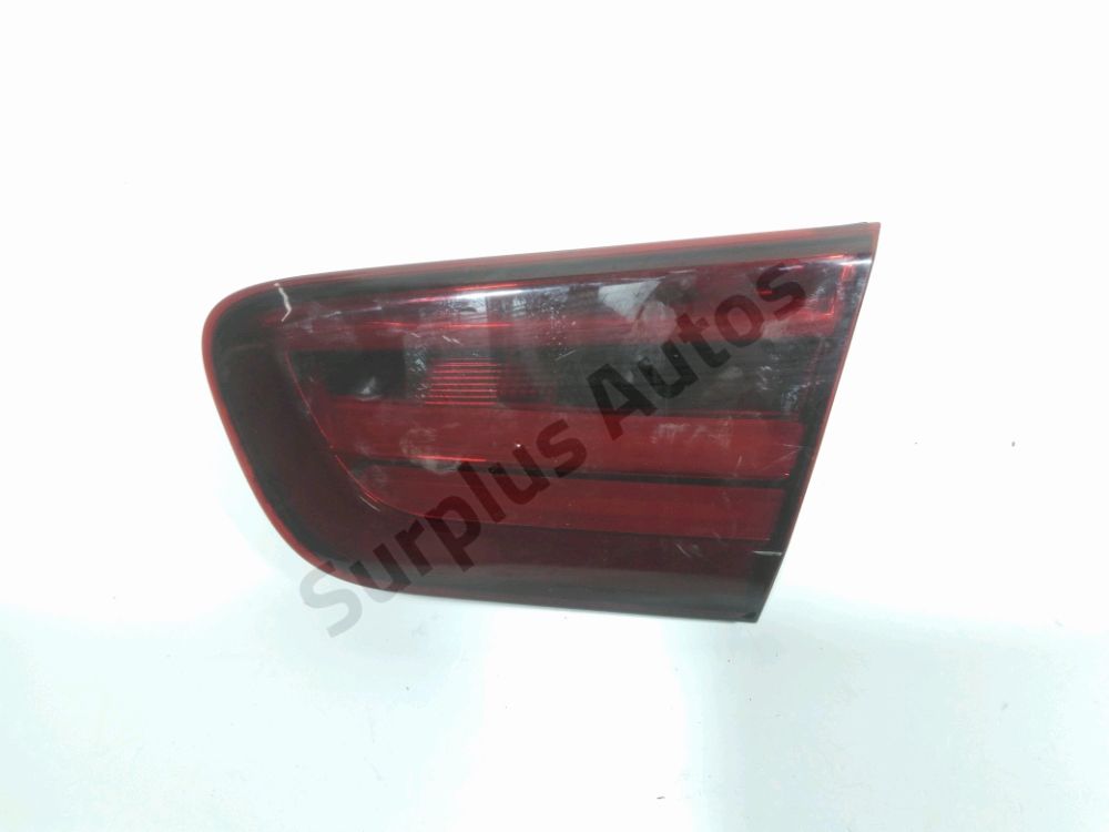 Feu arriere interieur droit