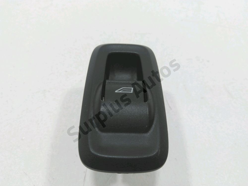 Commande lève-vitre avant droit