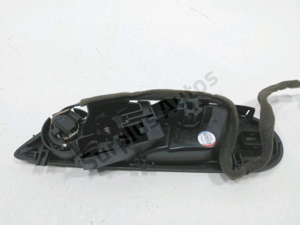 Poignée intérieure porte avant droite