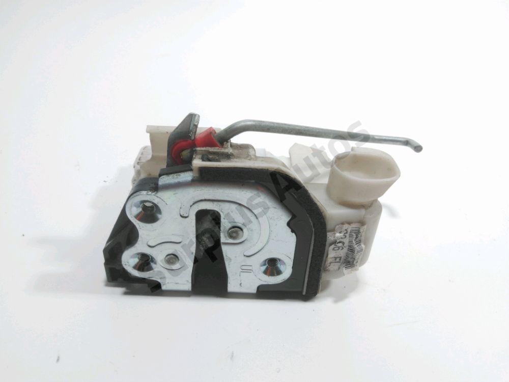 Serrure de porte avant gauche