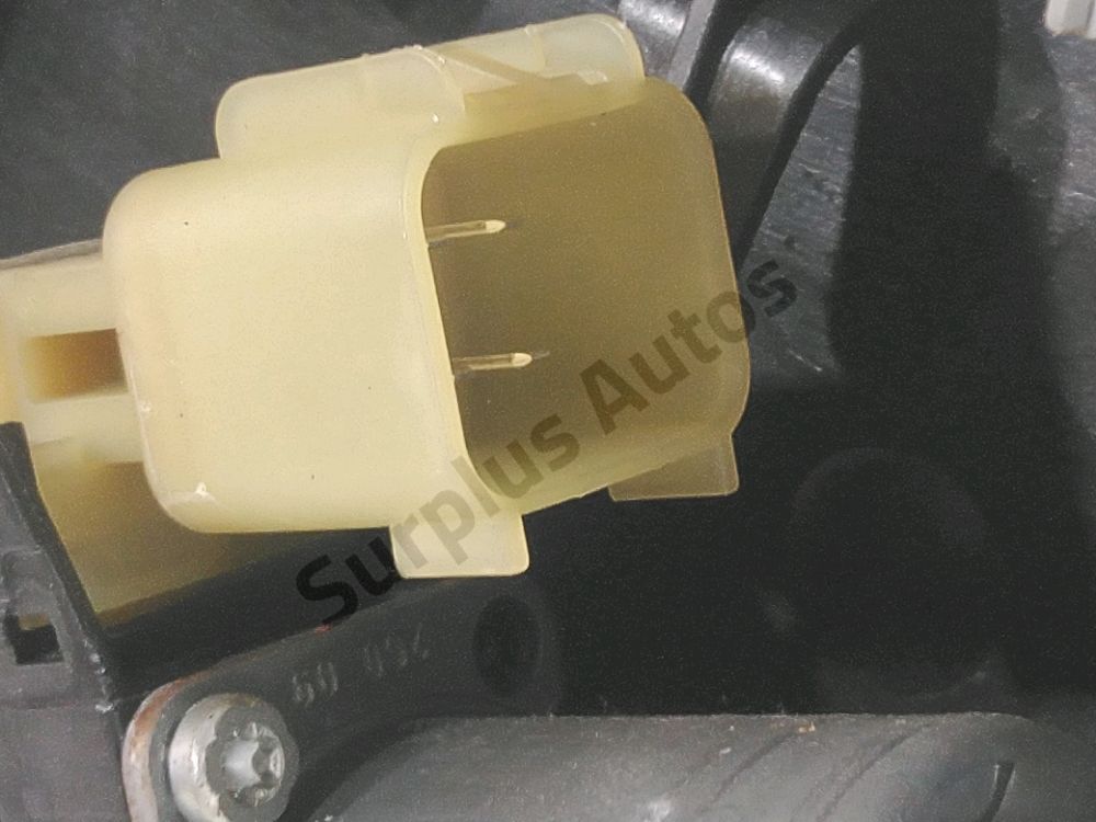 Lève-vitre électrique avant gauche