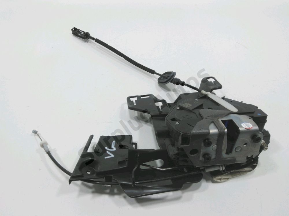 Serrure de porte avant gauche