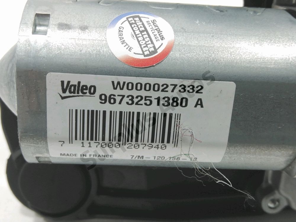 Moteur d'essuie glace arrière