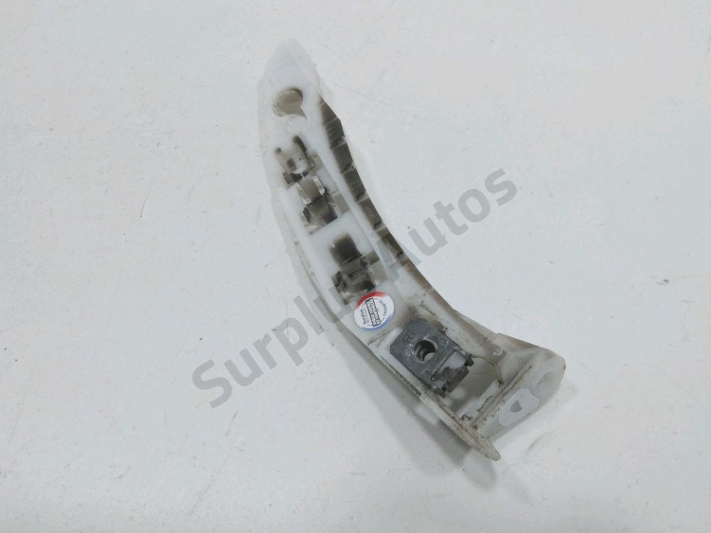 Support droit de pare-choc arrière