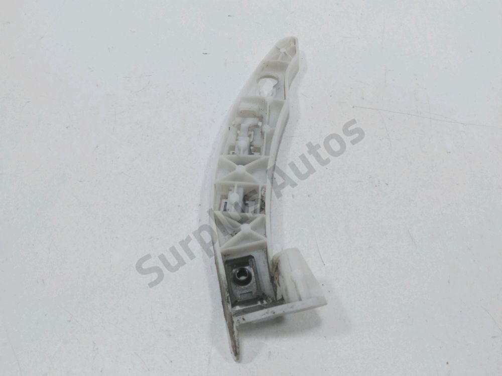 Support gauche de pare-choc arrière