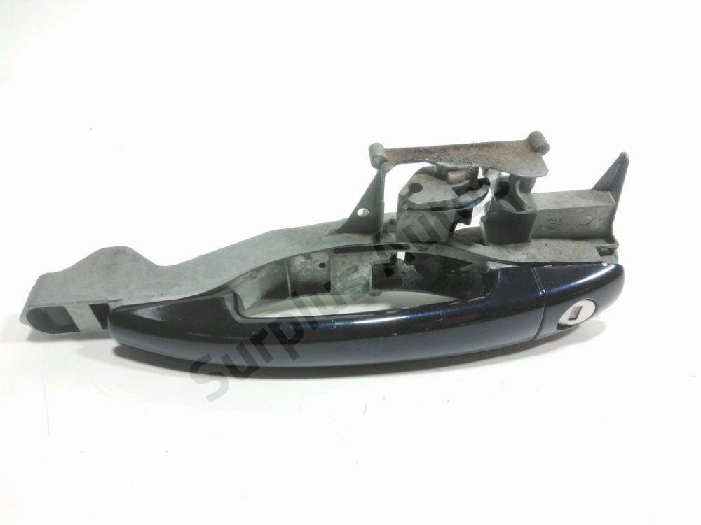 Poignée extérieure avant gauche