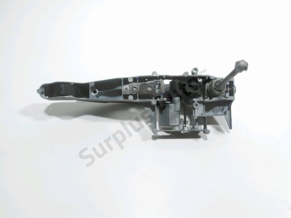 Poignée extérieure avant gauche