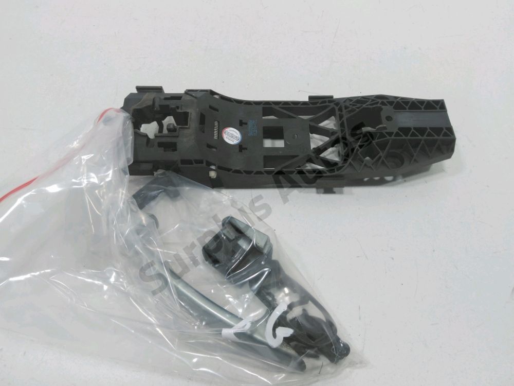 Poignee exterieure arriere gauche