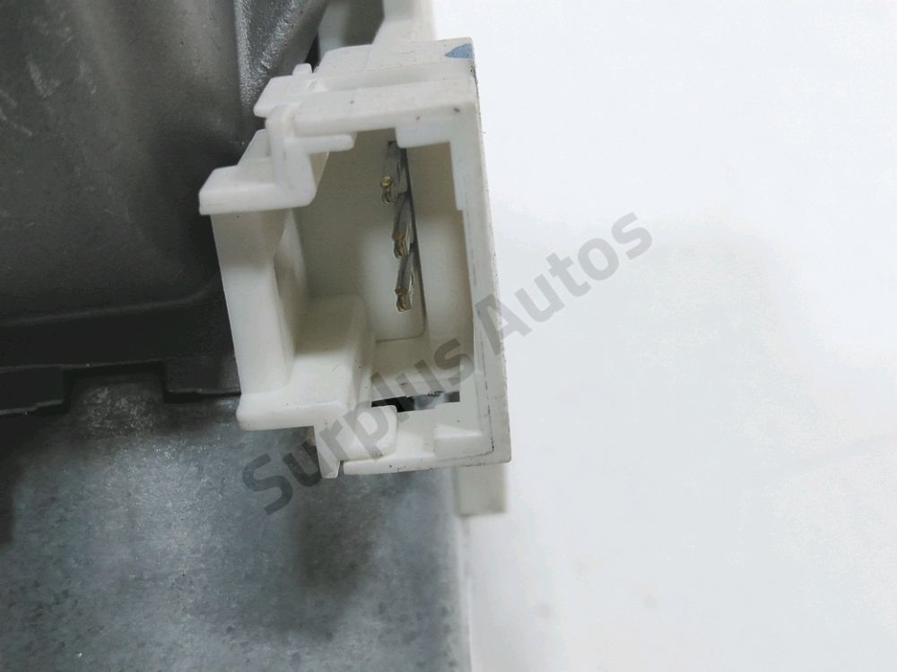 Moteur d'essuie glace arrière