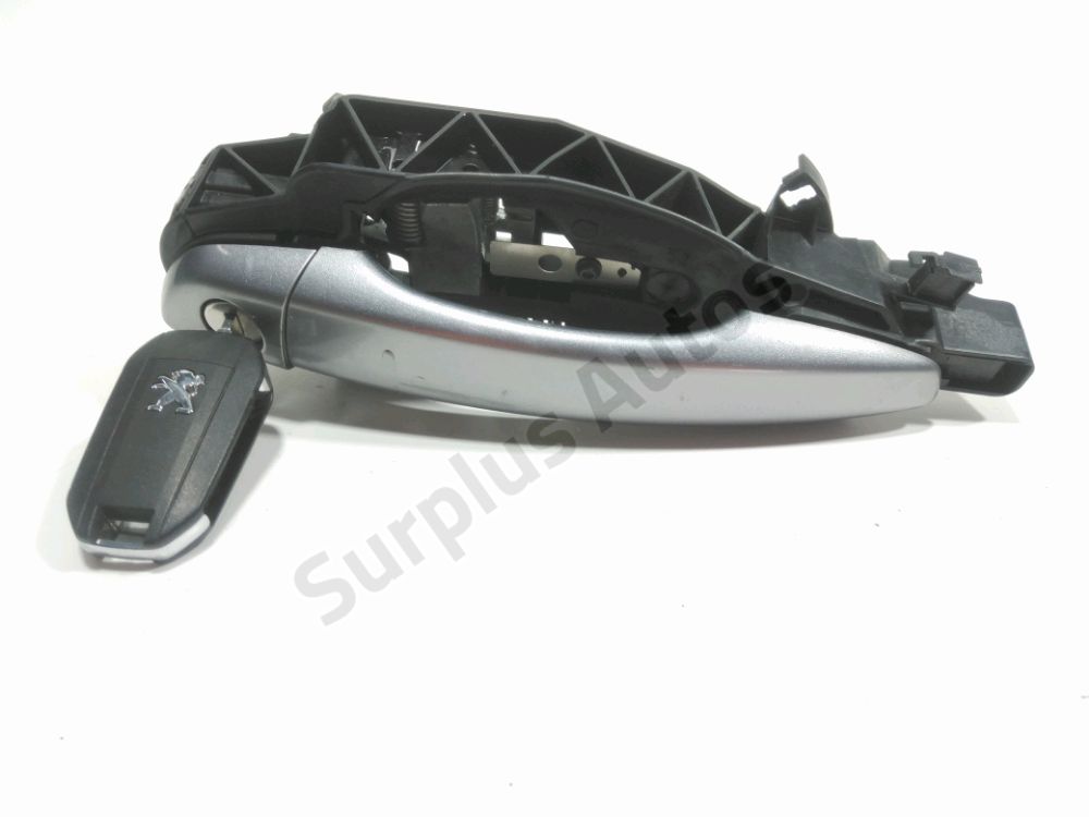 Poignée extérieure avant gauche