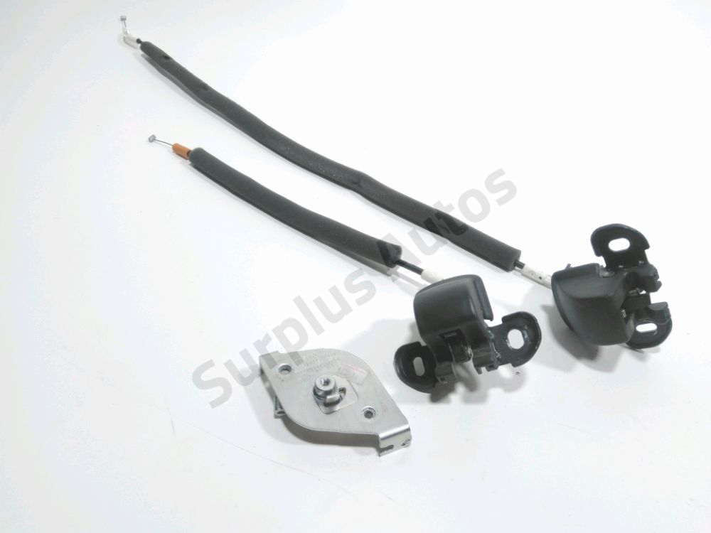 Serrure de porte battante arrière droite