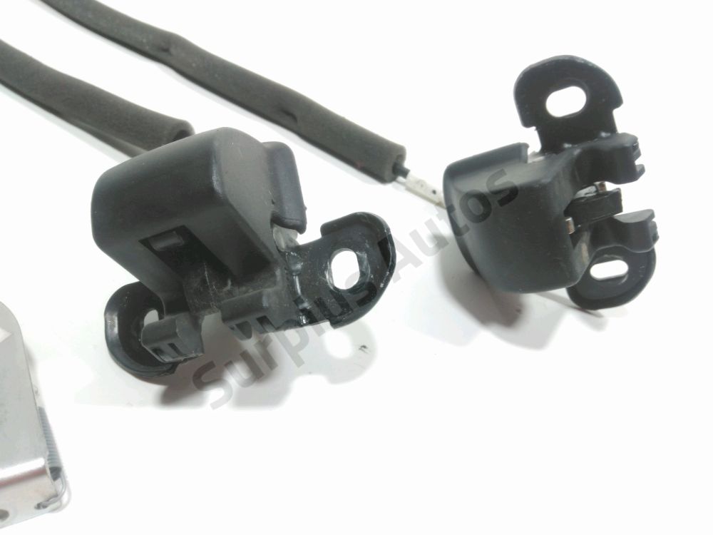 Serrure de porte battante arrière droite