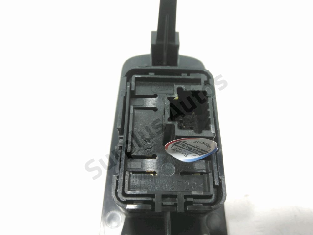 Commande lève-vitre arrière droit