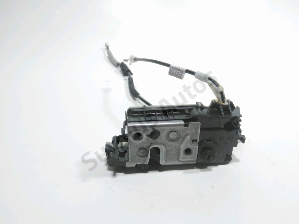 Serrure de porte arrière droite