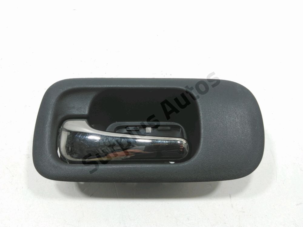 Poignée intérieure porte avant gauche