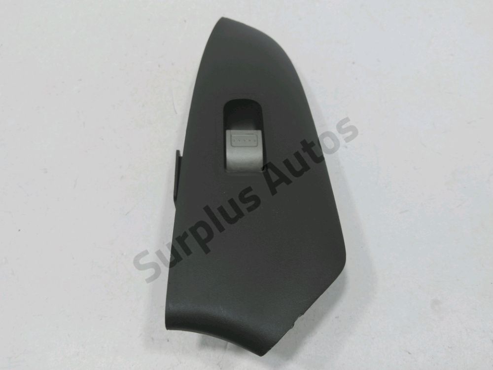 Commande lève-vitre arrière gauche