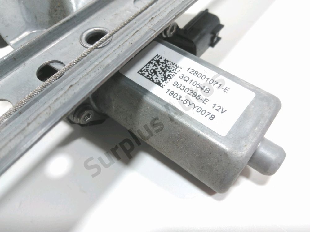 Lève-vitre électrique avant droit