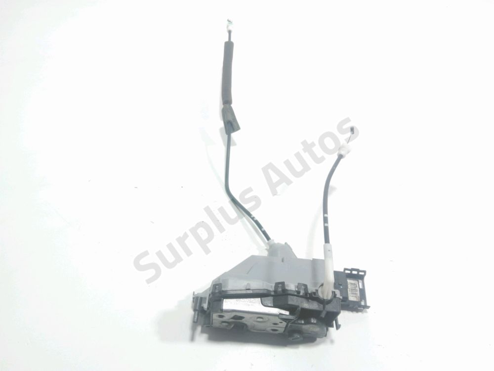 Serrure de porte arriere droite