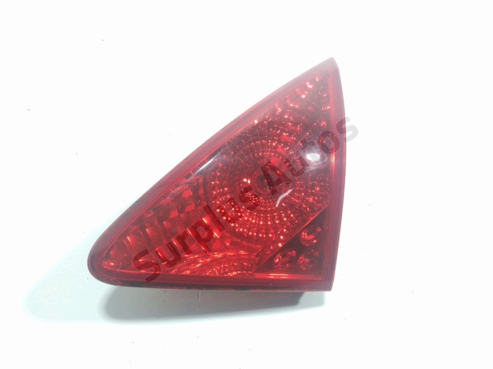 Feu arrière intérieur droit