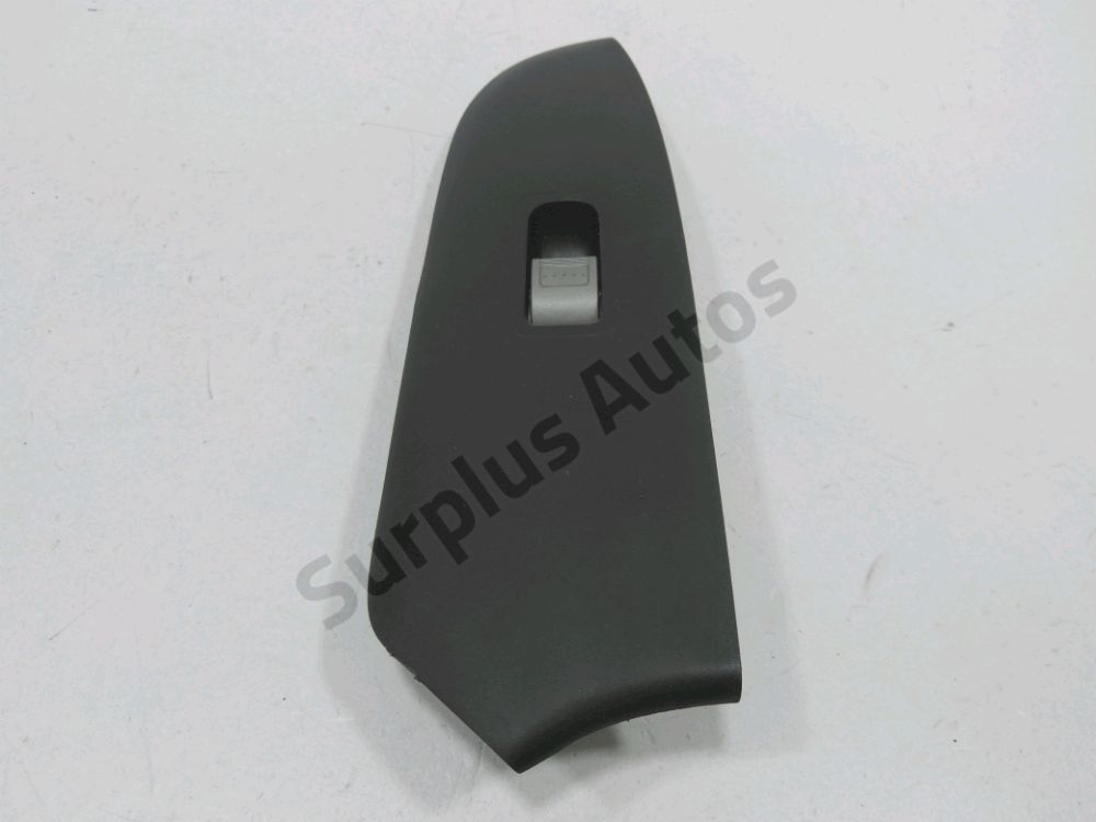 Commande lève-vitre avant droit