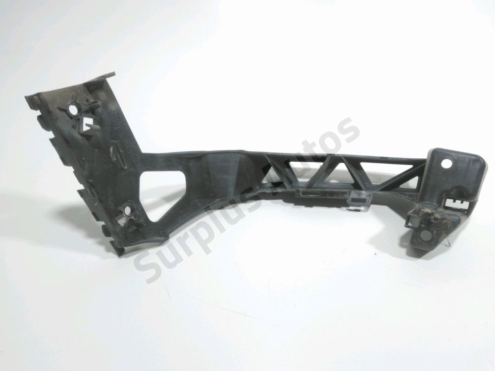 Support gauche de pare-choc arrière