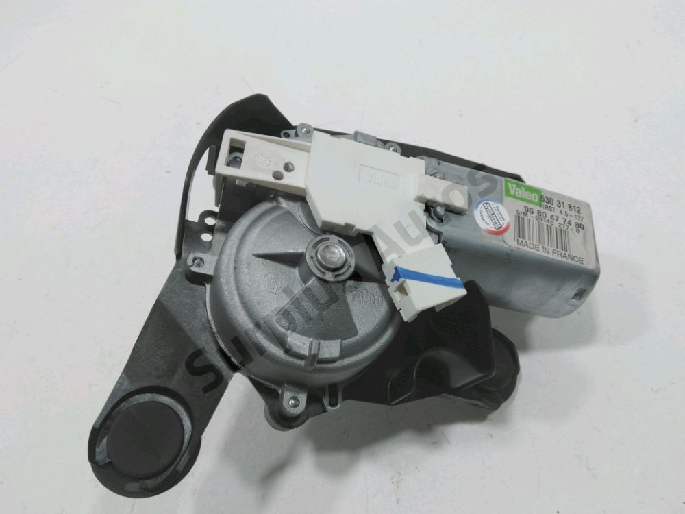 Moteur d'essuie glace arrière