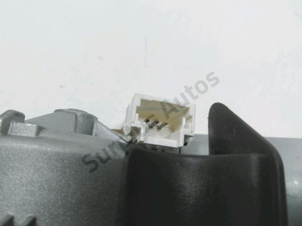 Moteur d'essuie glace arrière