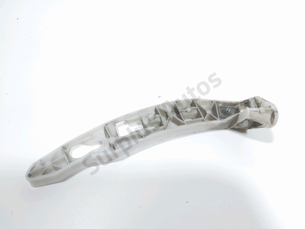 Support droit de pare-choc arrière