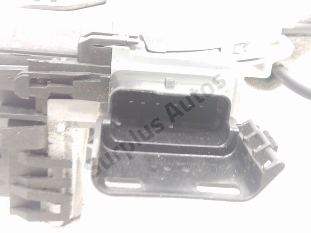 Serrure de porte arrière gauche