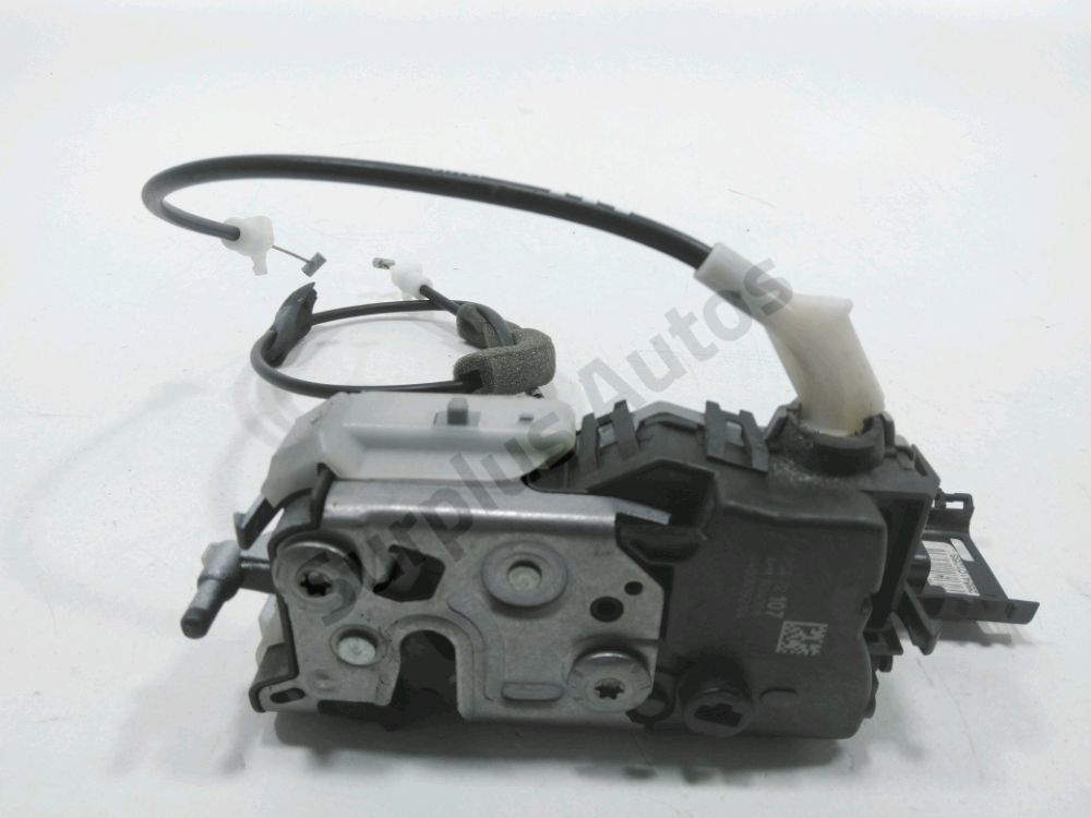 Serrure de porte arrière droite