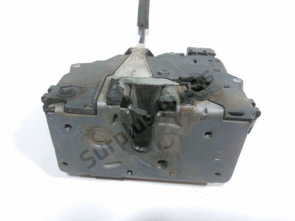 Serrure de porte arrière droite