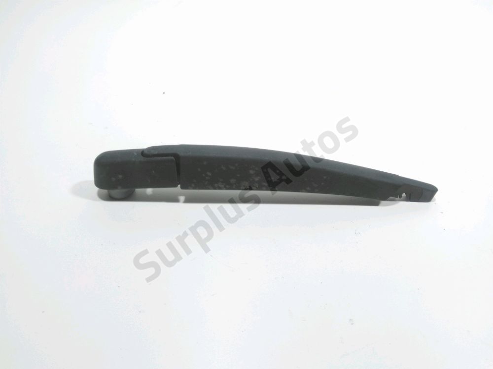 Bras d'essuie-glace arriere