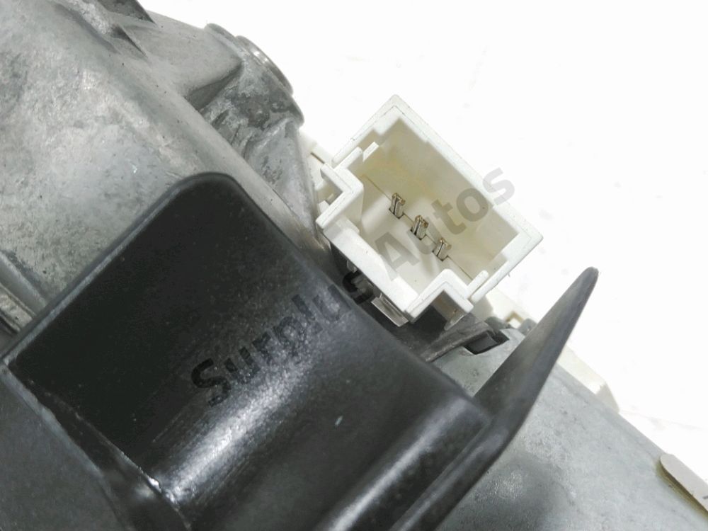 Moteur d'essuie glace arrière
