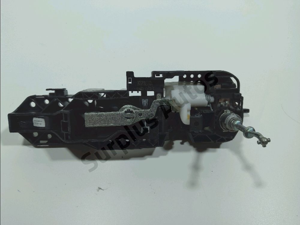 Poignée extérieure avant gauche