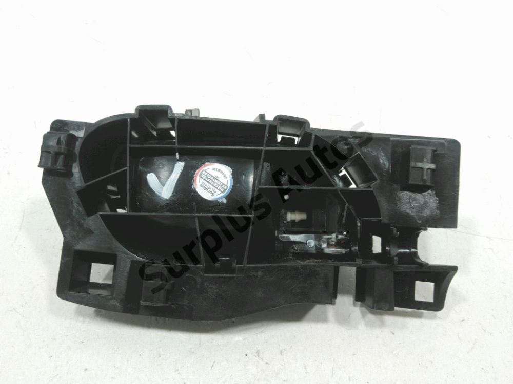 Poignée intérieure porte avant gauche