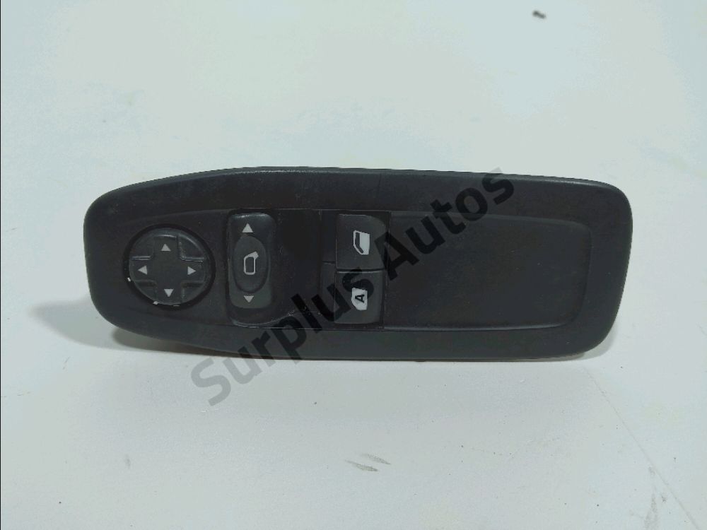 Commande lève-vitre avant gauche