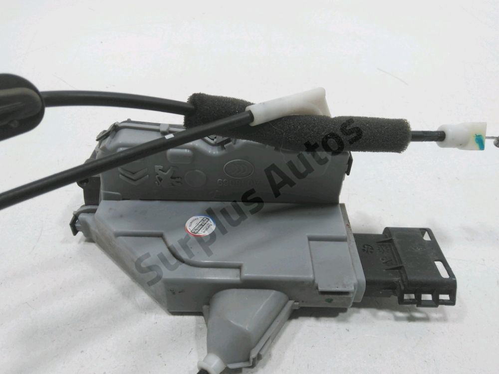 Serrure de porte arrière gauche