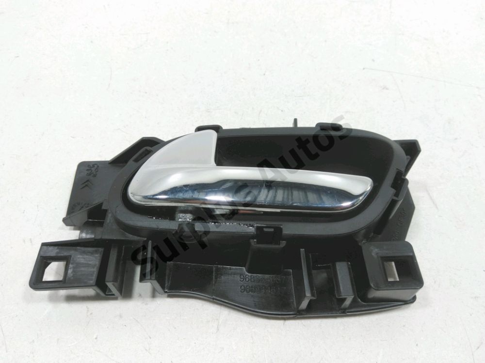 Poignée intérieure porte arrière gauche