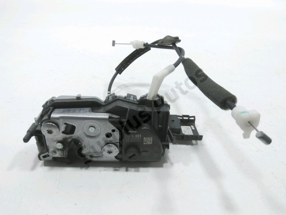 Serrure de porte arrière droite