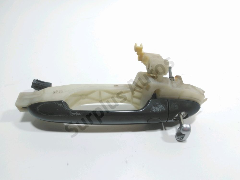 Poignee exterieure avant gauche