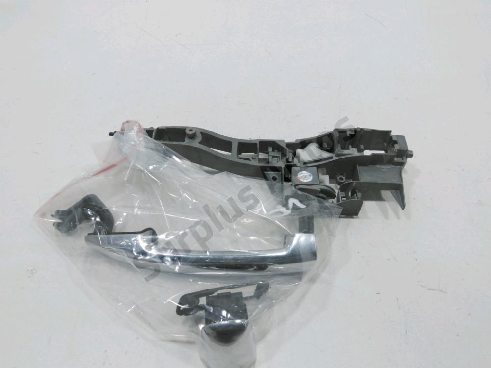 Poignée extérieure avant droite