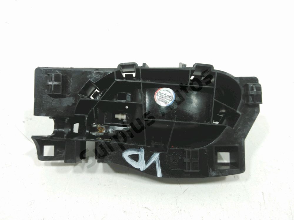 Poignée intérieure porte avant droite