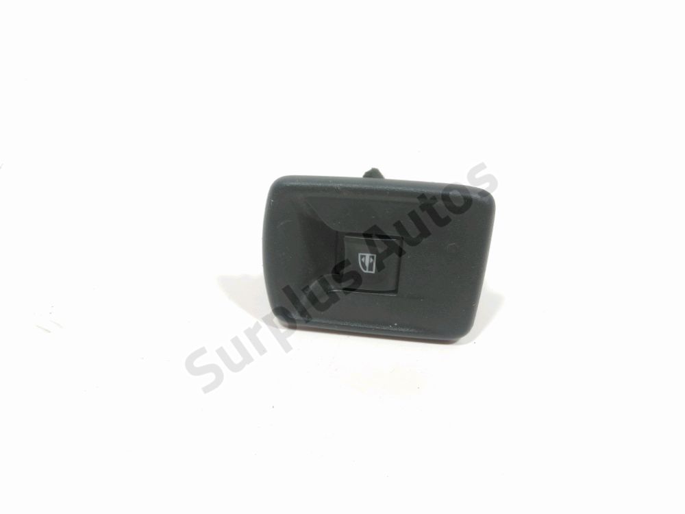 Commande lève-vitre avant droit