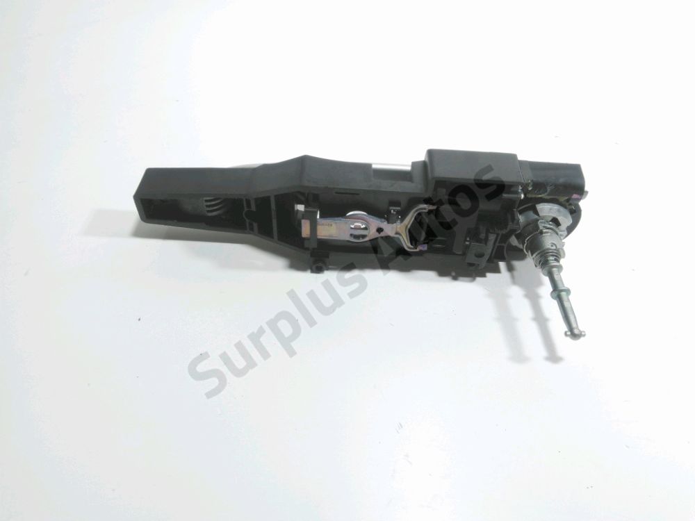 Poignée extérieure avant gauche