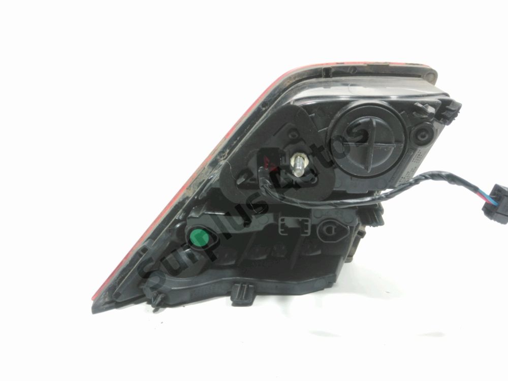 Feu arrière intérieur droit