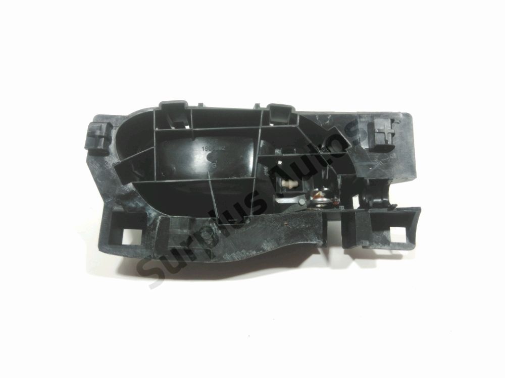 Poignée intérieure porte arrière gauche