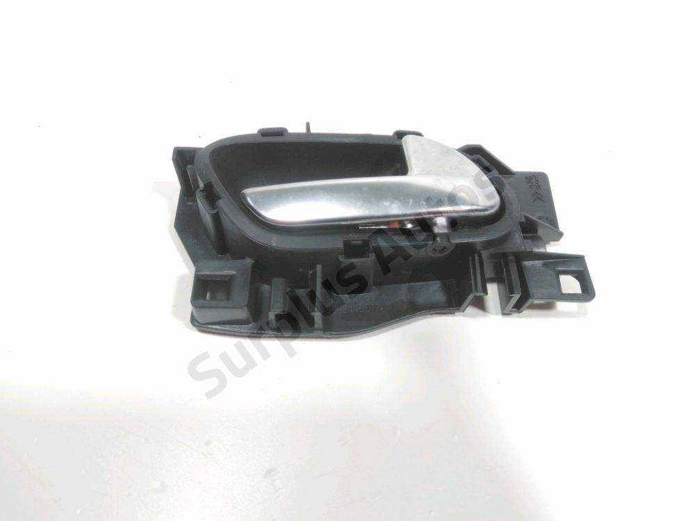 Poignée intérieure porte arrière droite