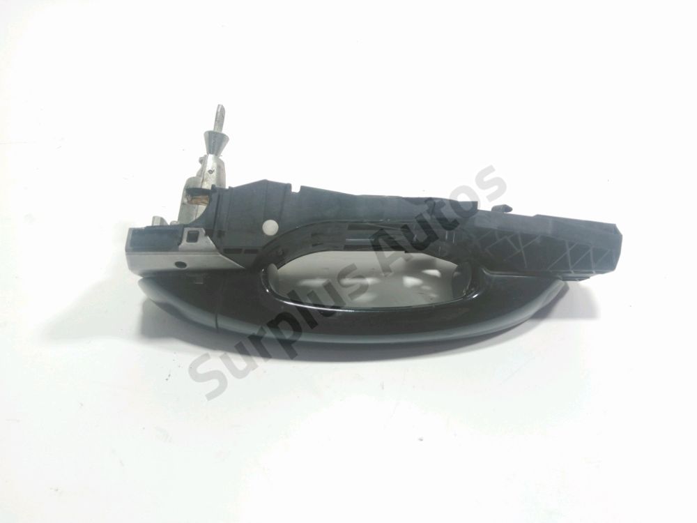 Poignée extérieure avant gauche