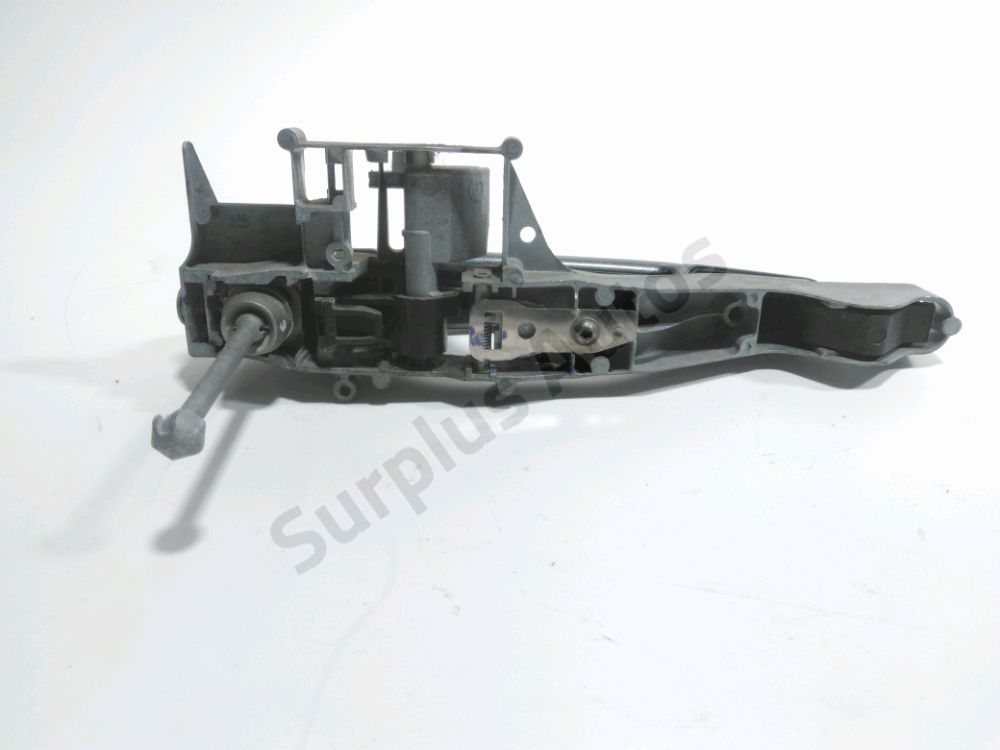 Poignée extérieure avant gauche